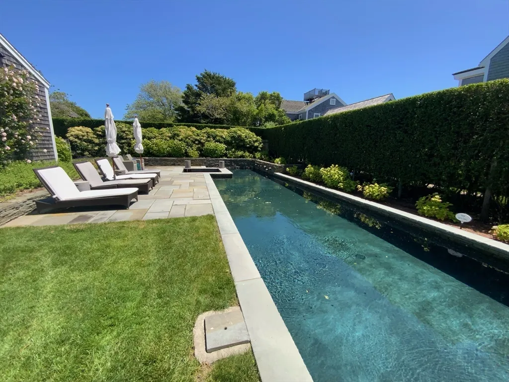 17 Burnell, Nantucket