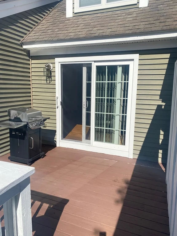 1 Jefferson Ct, Uxbridge