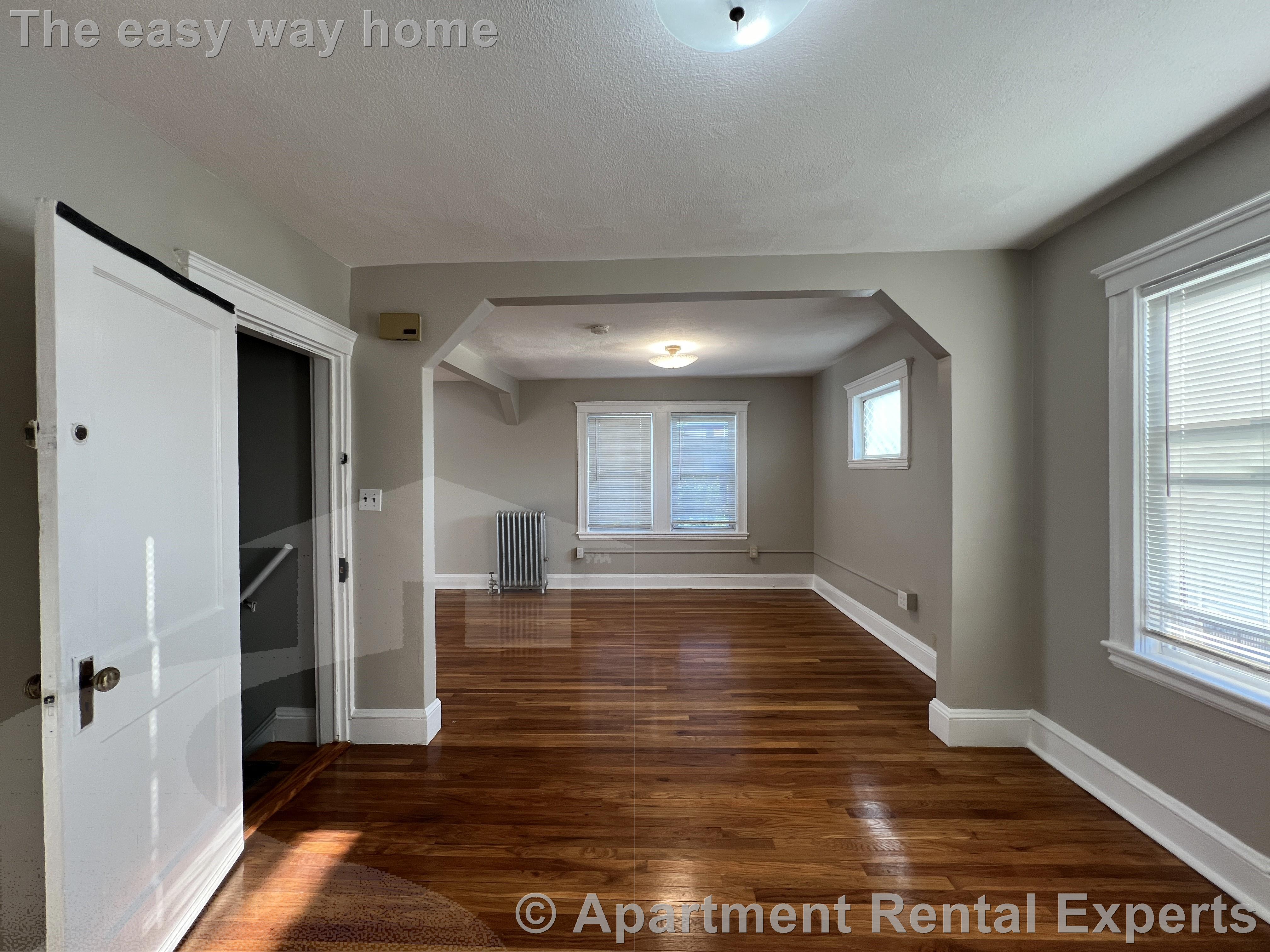 274 Chelsea St, Everett