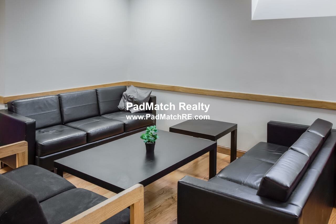 1110 Commonwealth Ave, Brighton