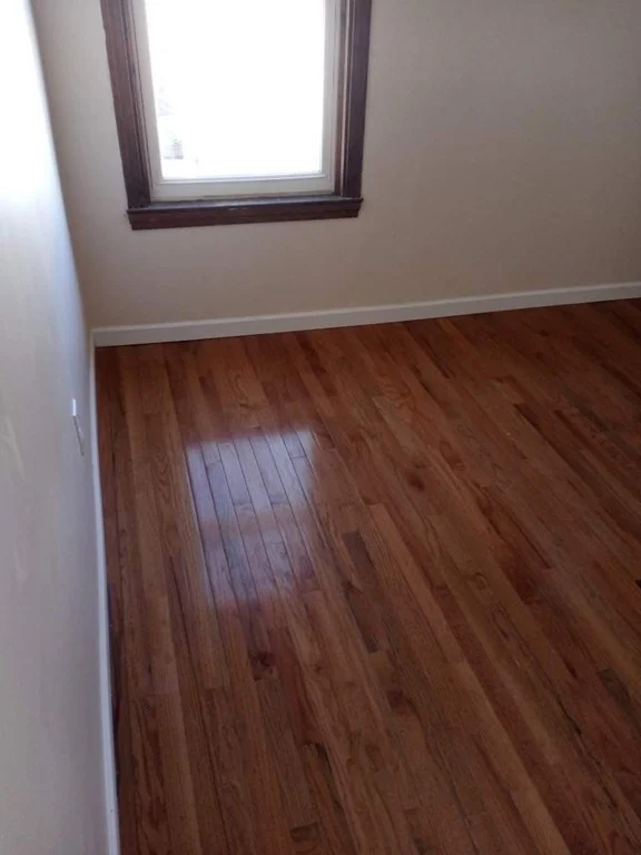 117 Thomas St, Fall River