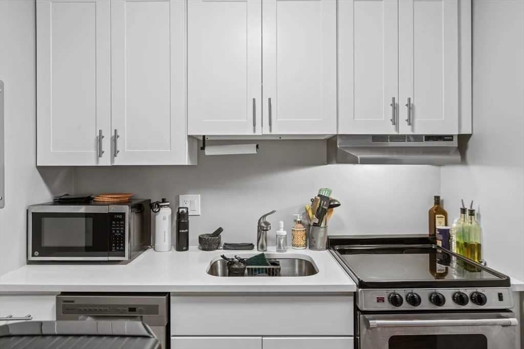 36 Bellvista, Allston