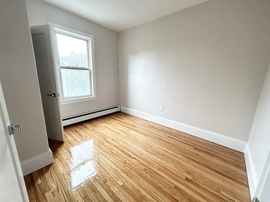 102 Buttonwood, Boston