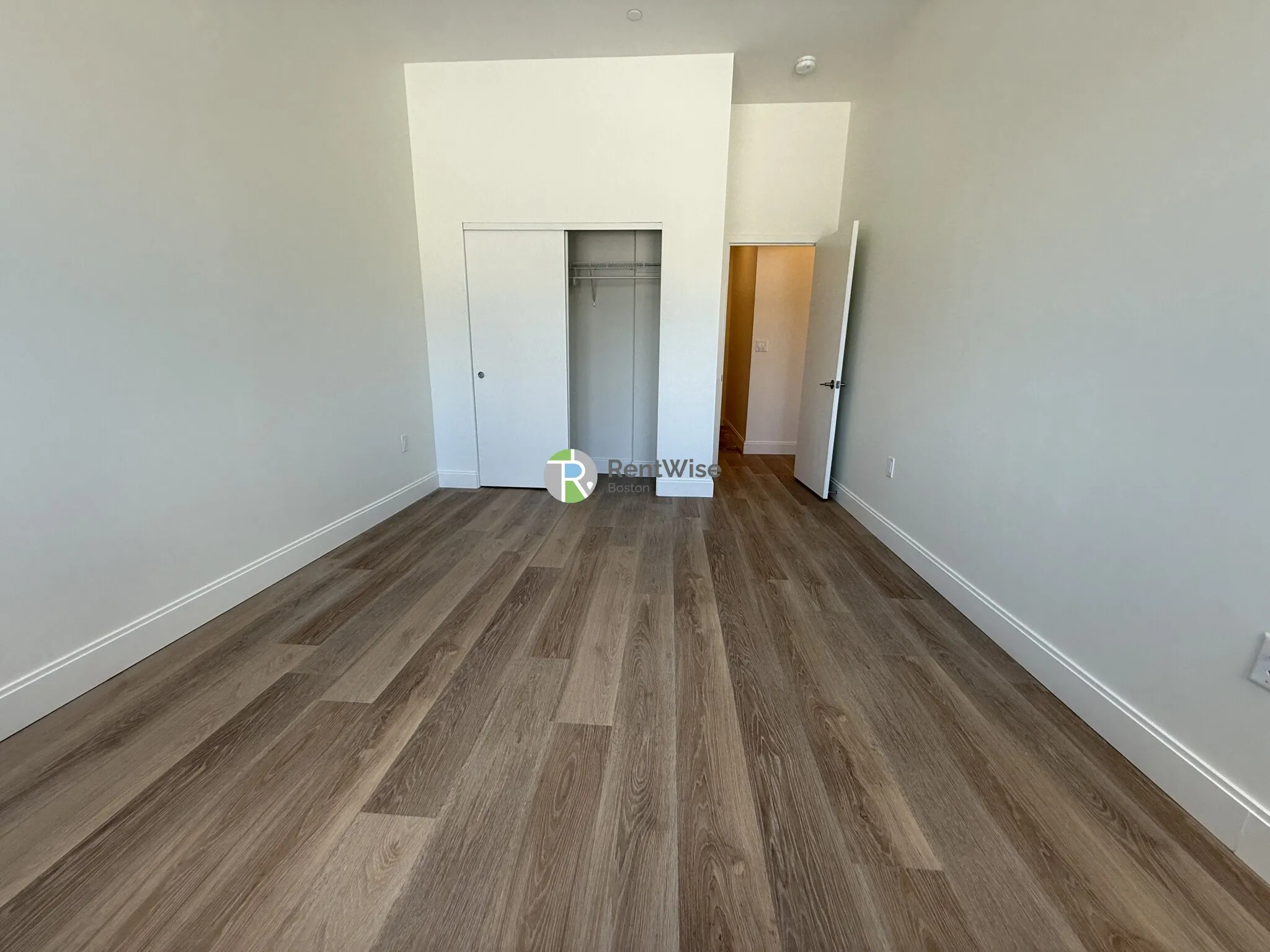 1079 Commonwealth Ave, Allston