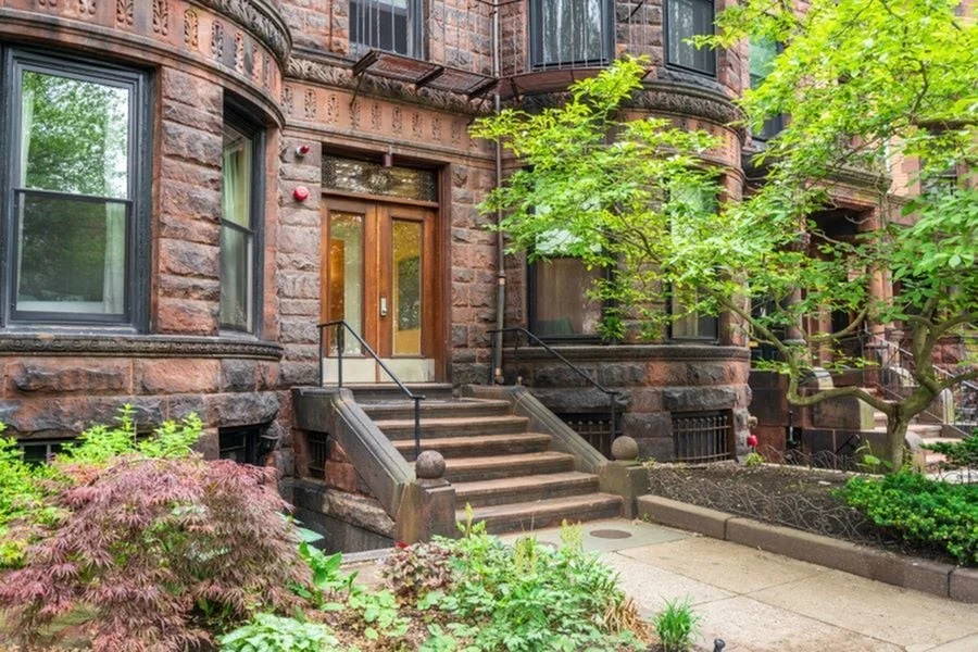 379 Commonwealth Ave, Back Bay