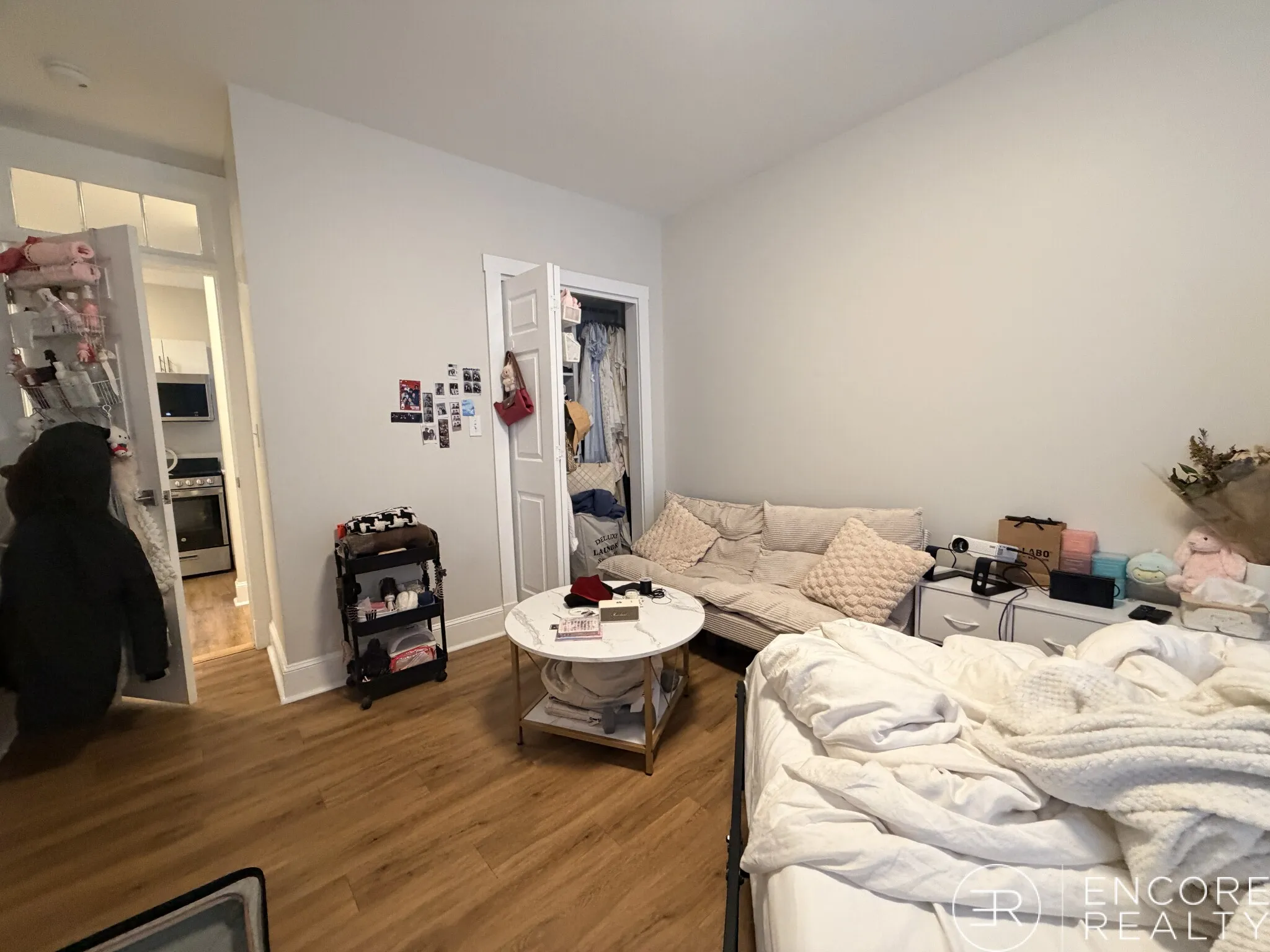 833 Beacon St, Fenway