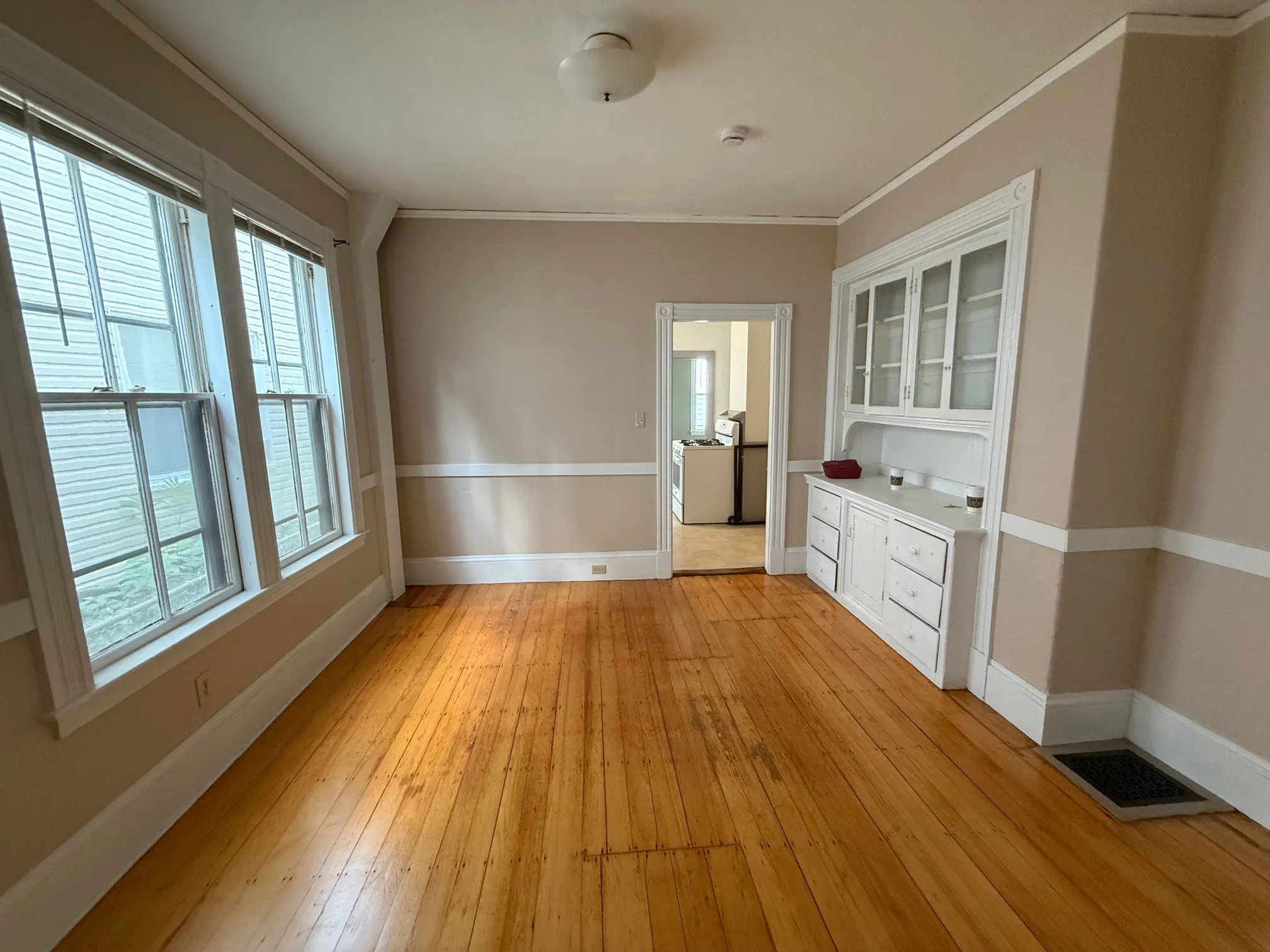 55 Rindge Ave, North Cambridge