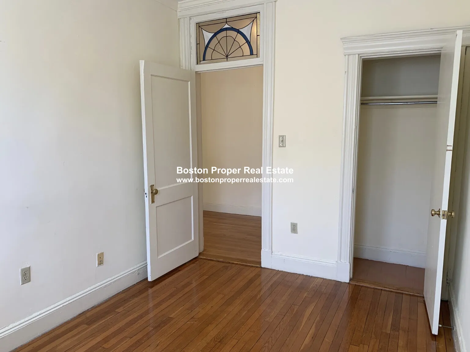 124 Peterborough St, Fenway