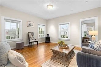 2 Highland Ter, Marblehead