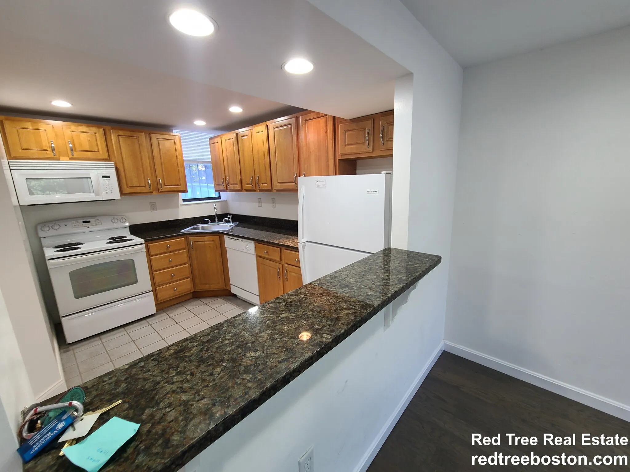 111 Queensberry St, Fenway