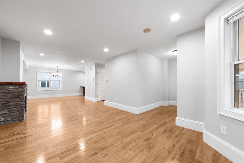 16 Downer Ct, Boston