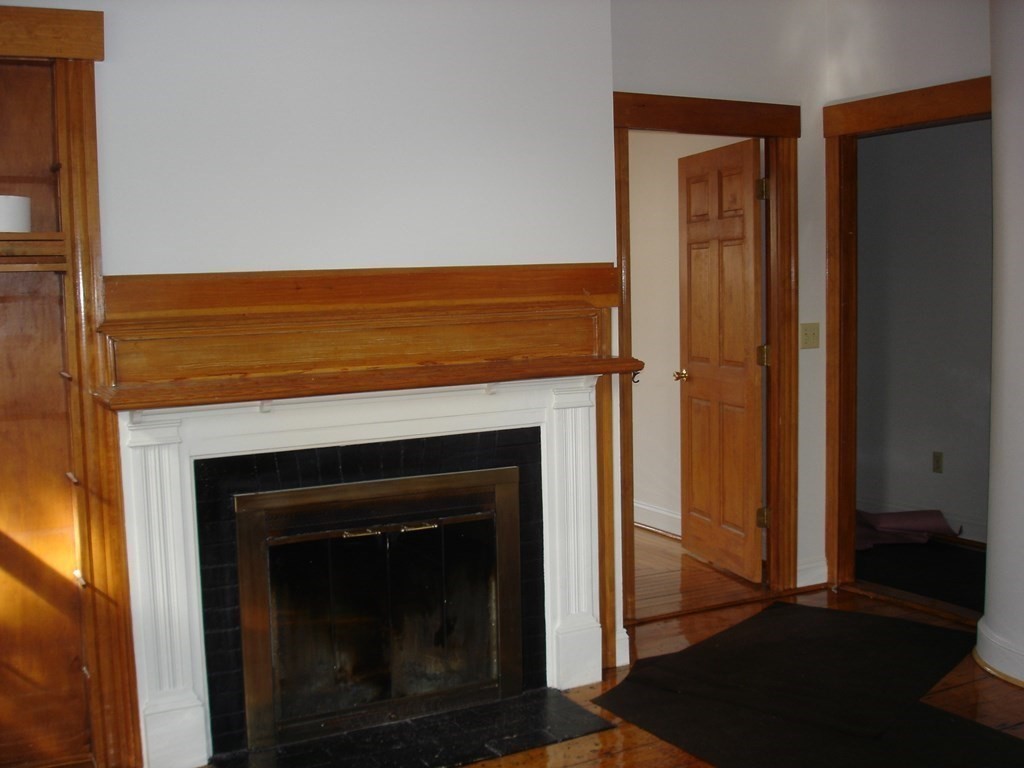 11 Pleasant St, Ayer