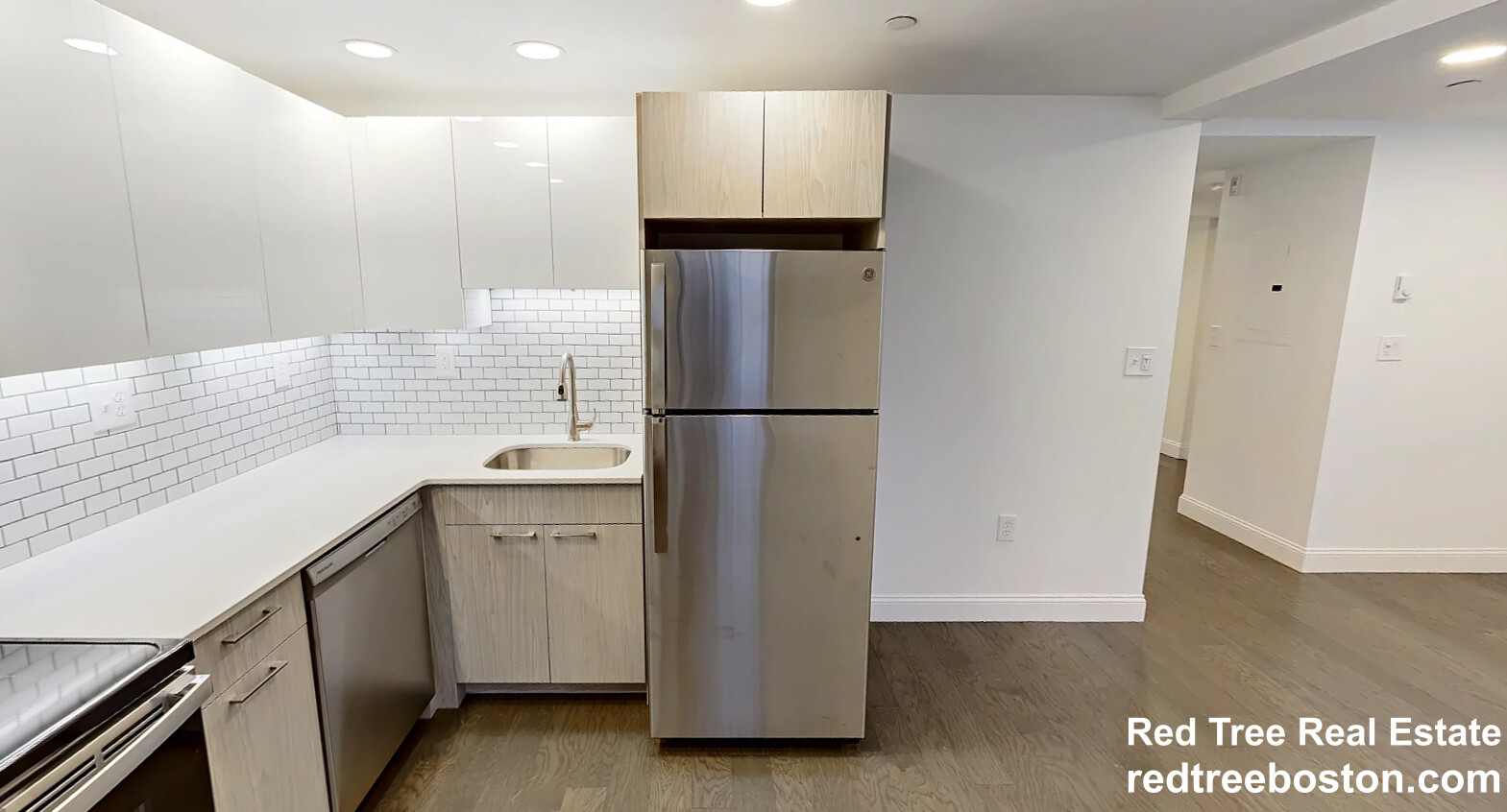 124 Peterborough St, Fenway