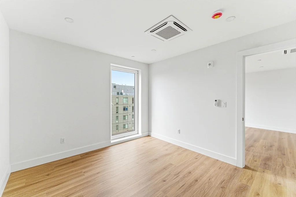 1035 Commonwealth Ave, Allston