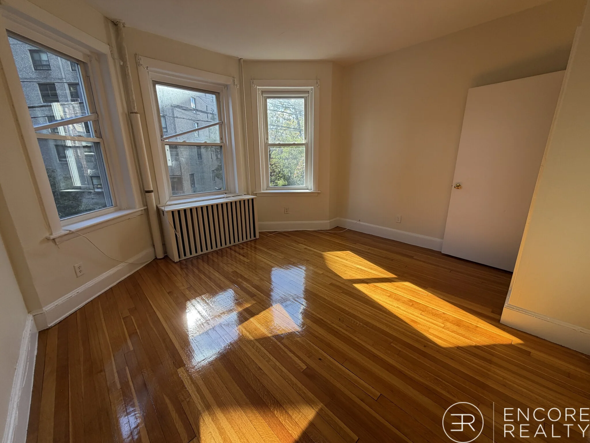 33 Lancaster Ter, Corey Hill