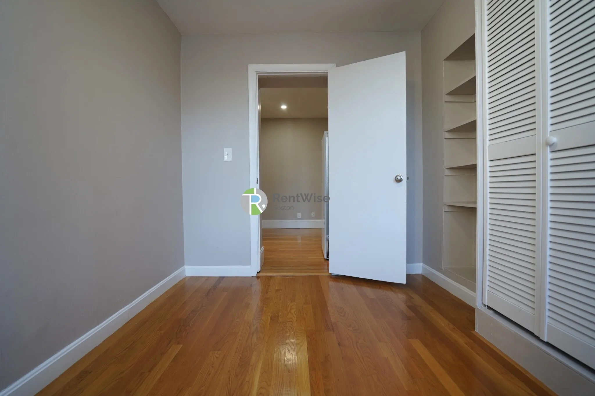 50 Park Vale Ave, Allston