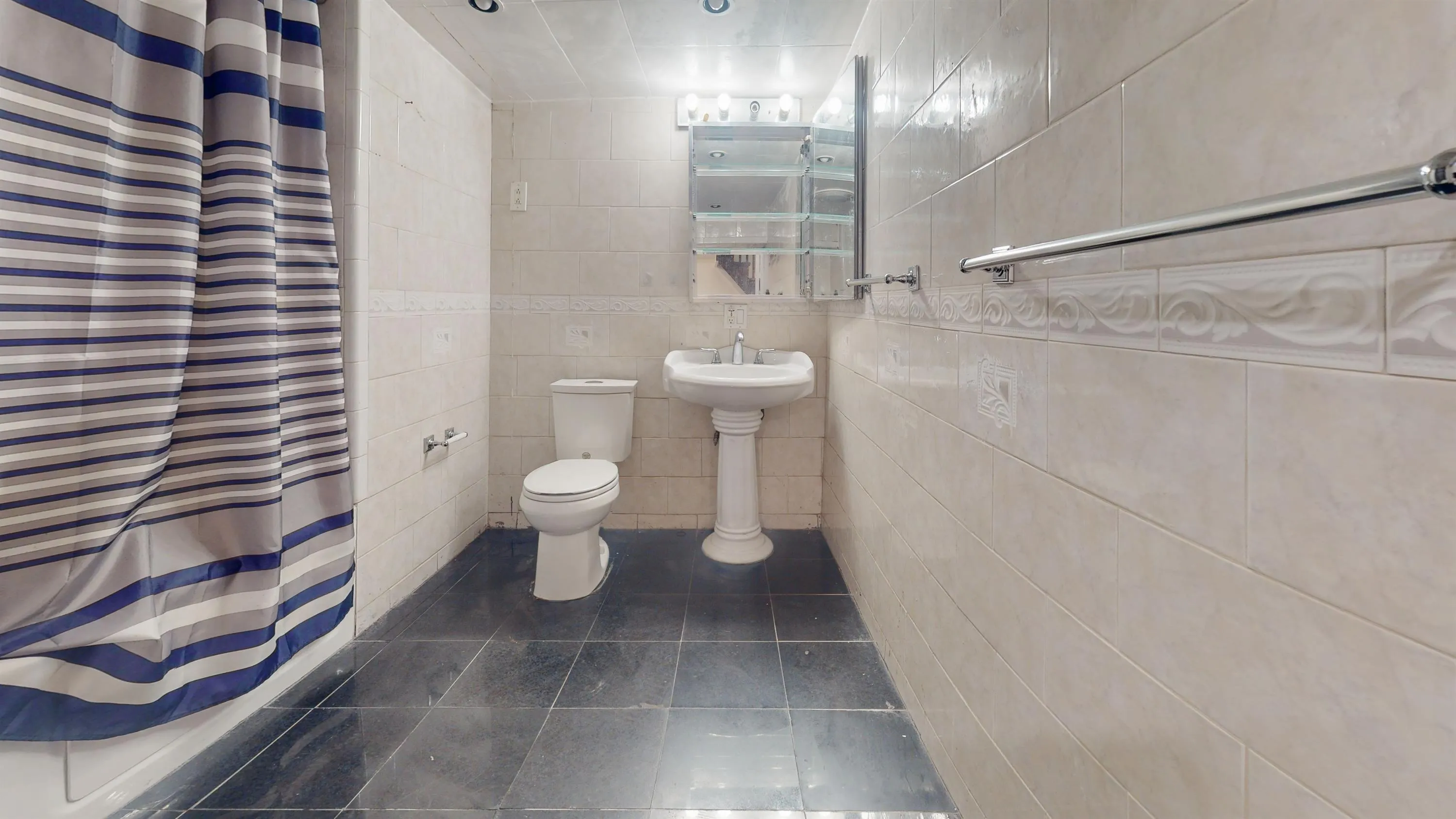 2 Mark St, Jamaica Plain