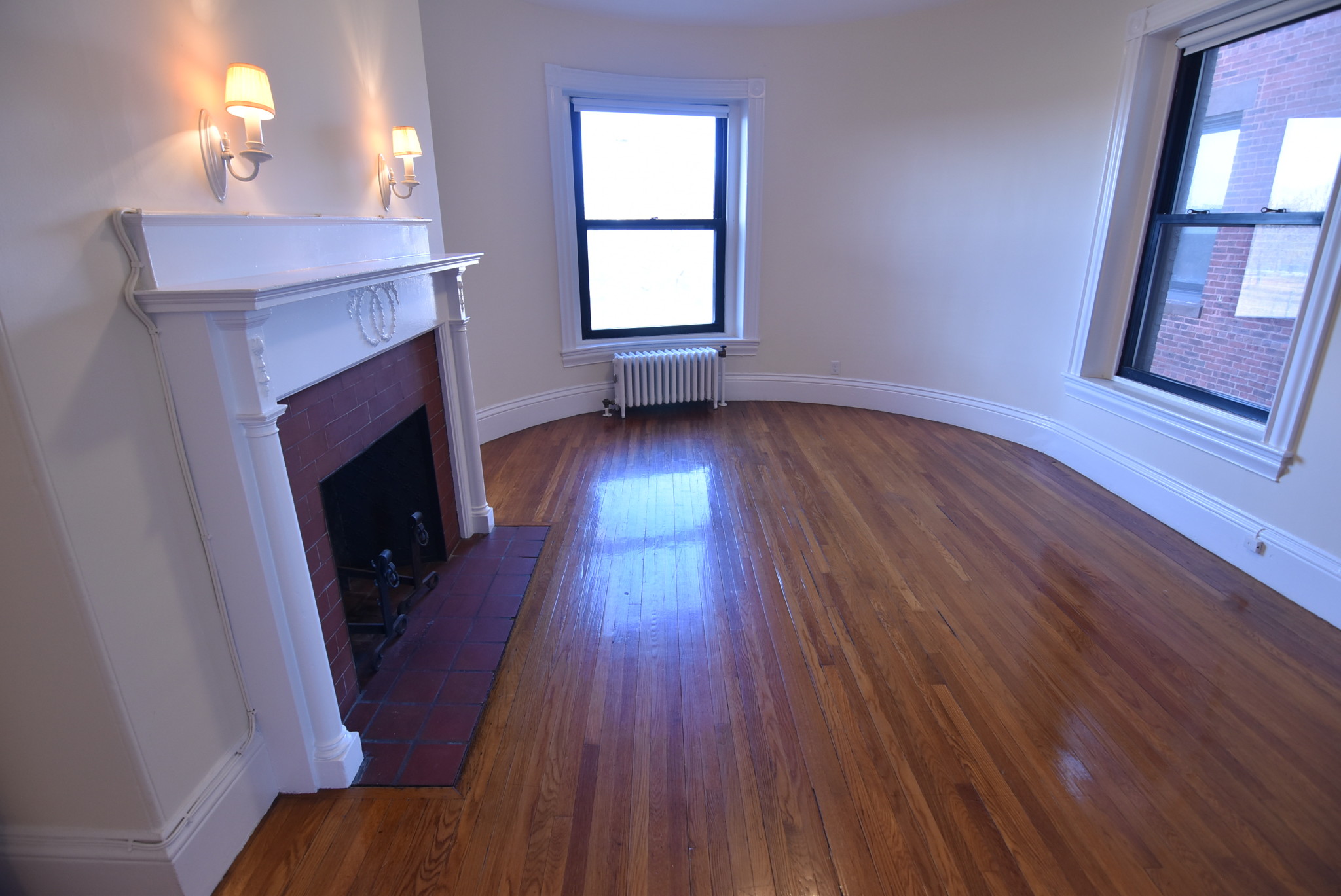 504 Beacon St, Fenway