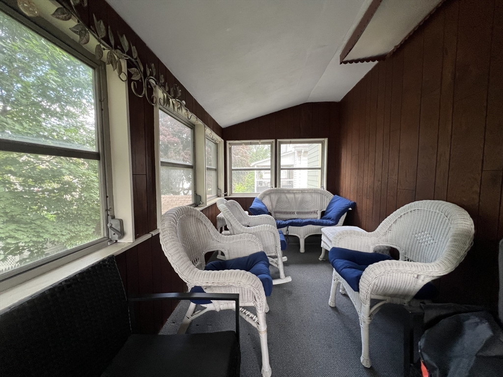 235 White St, Belmont