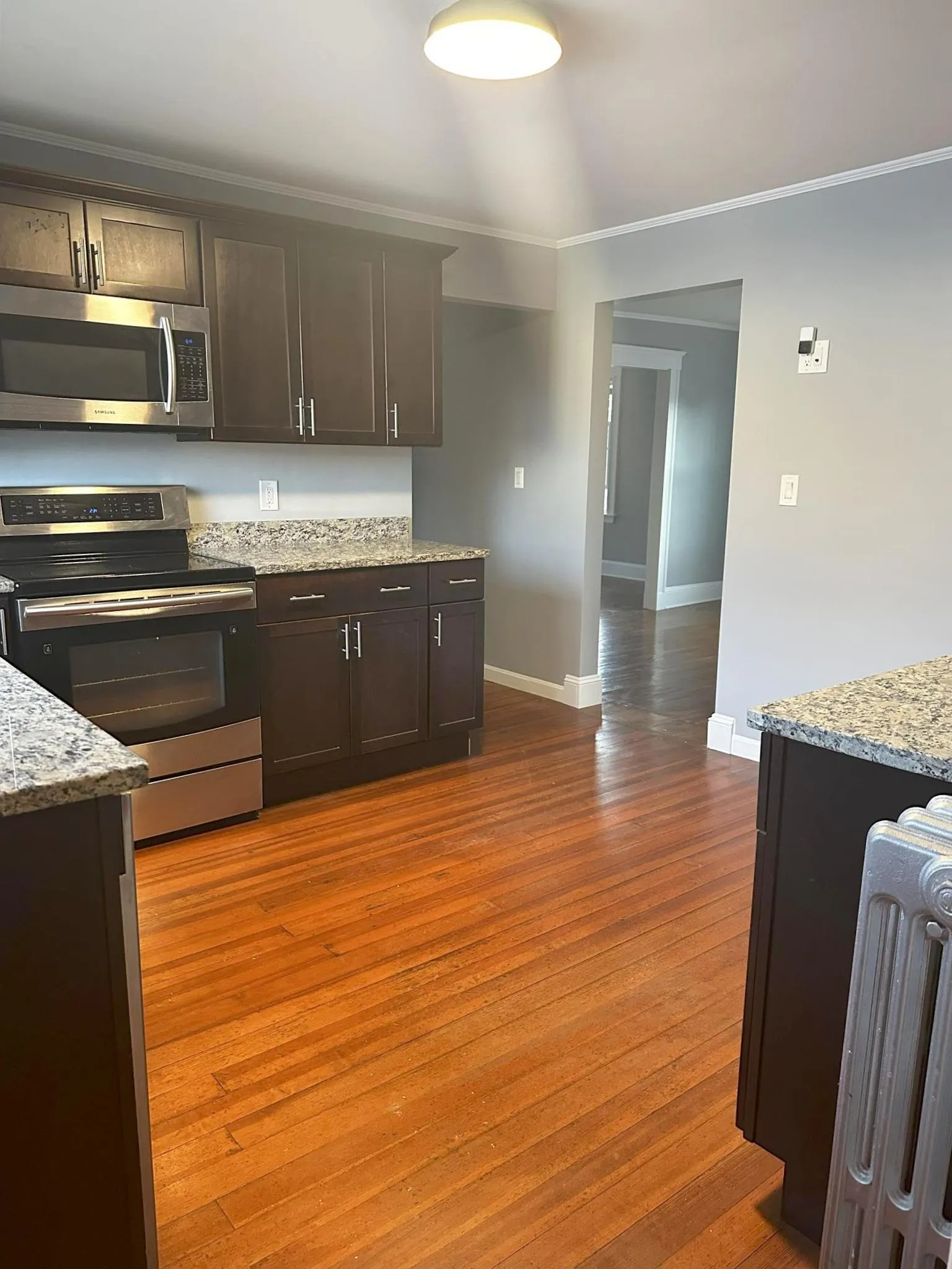 62 Billings Ave, South Medford