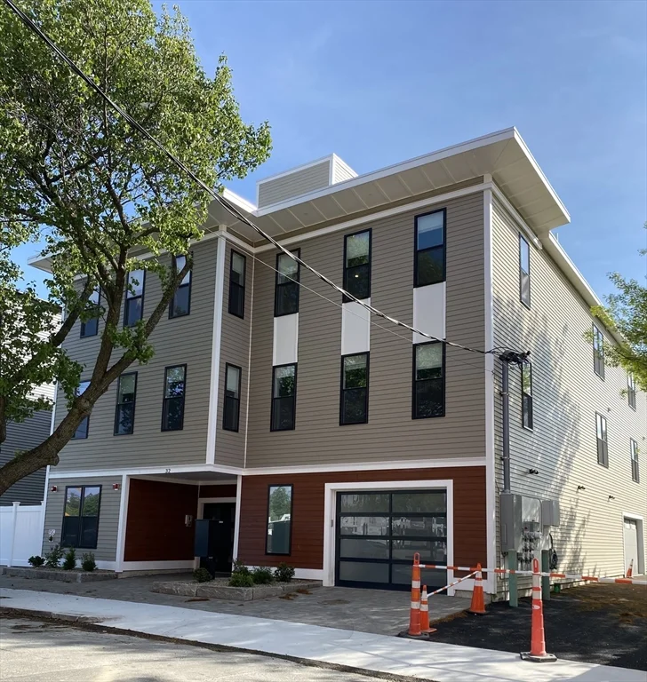 32 Norwood St, Dorchester