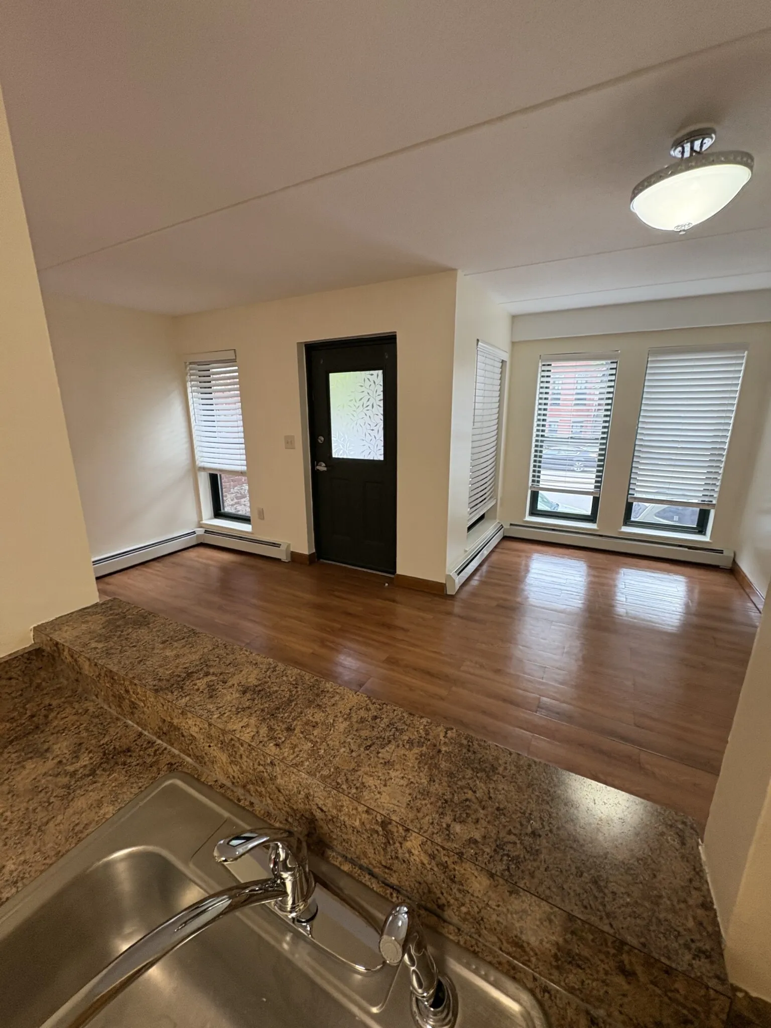 400 Massachusetts Ave, South End