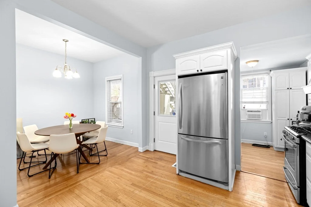 58 Gates St, South Boston