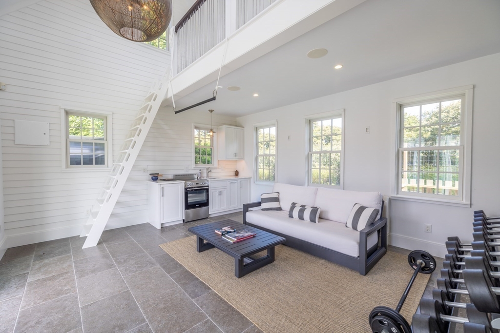 106 A Surfside Rd, Surfside