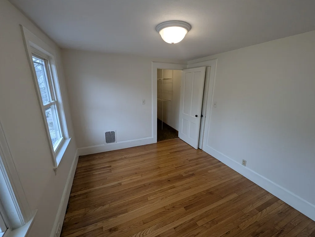 112 King St, Northampton