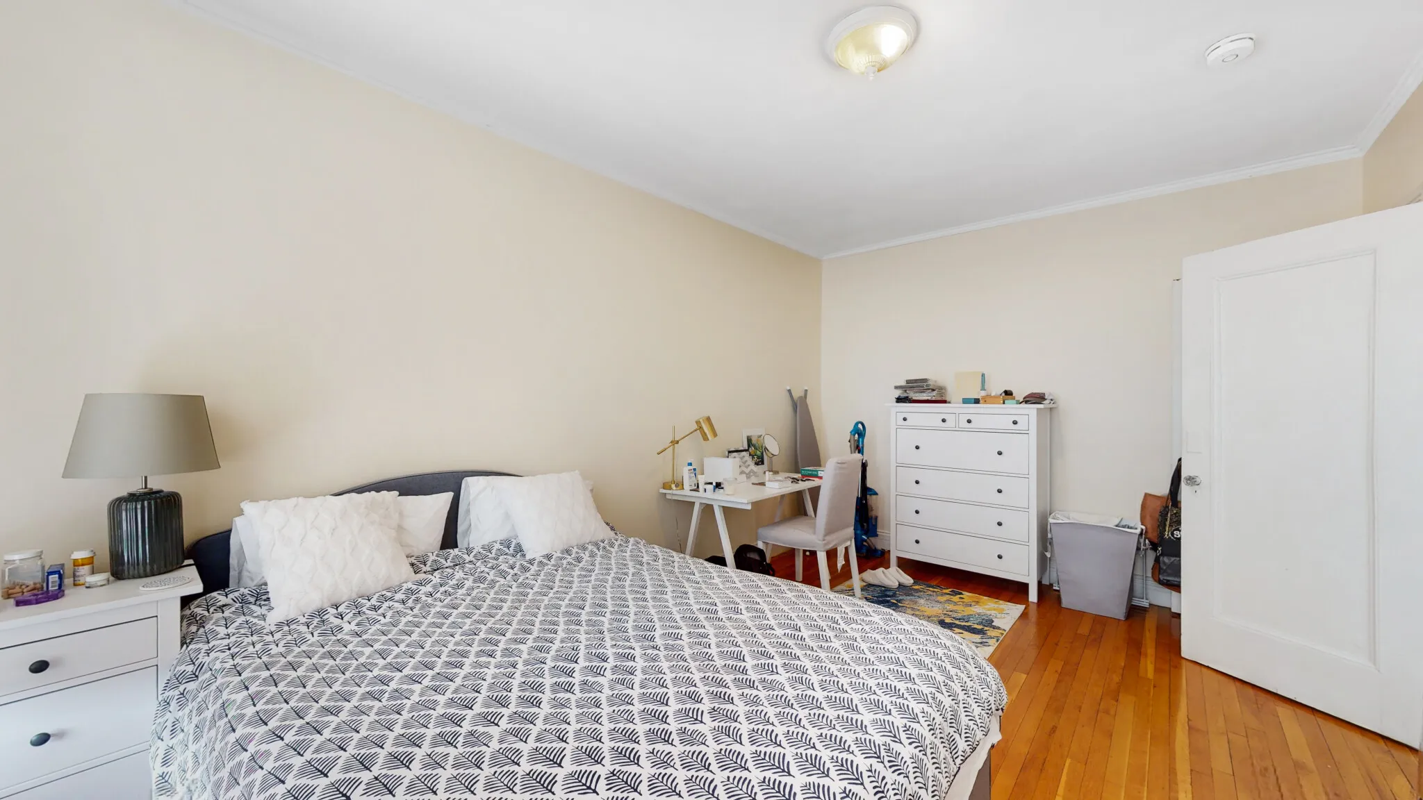 15 Glenville Ave, Allston