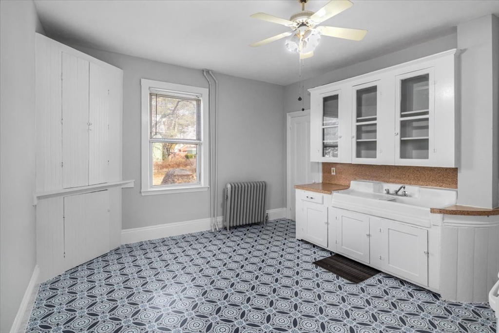 34 Neponset Ave, Hyde Park