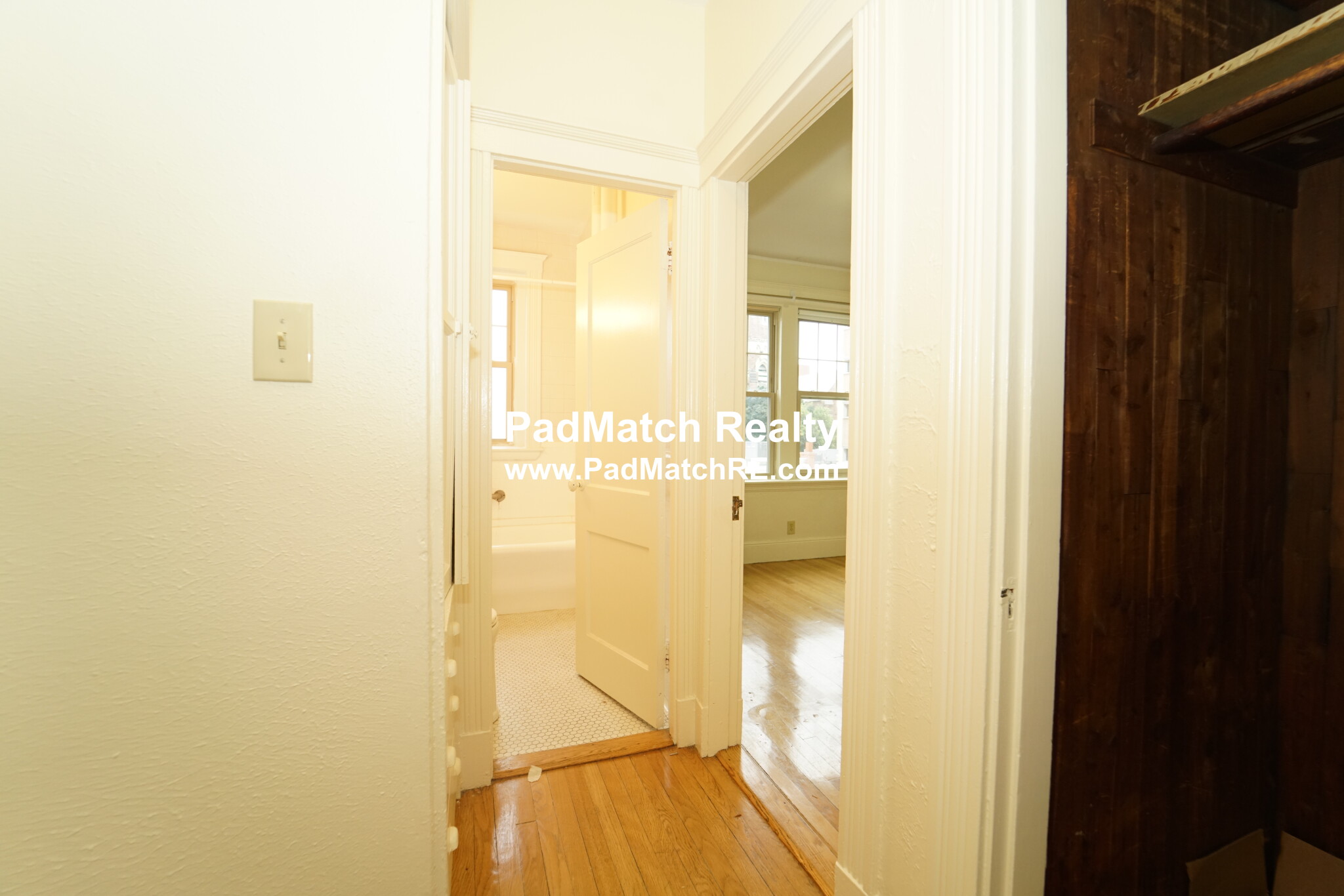 14 Alton Pl, Coolidge Corner