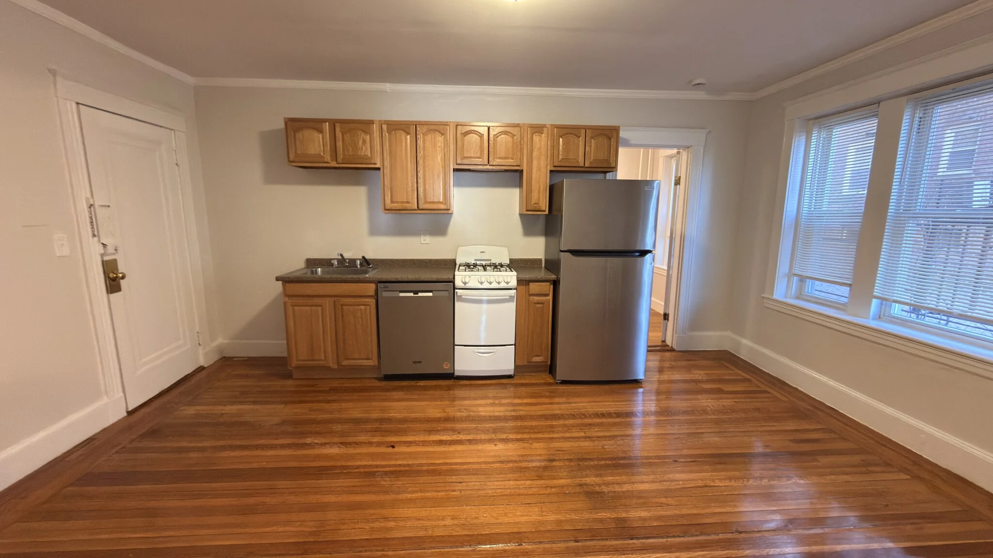 1615 Commonwealth Ave, Brighton