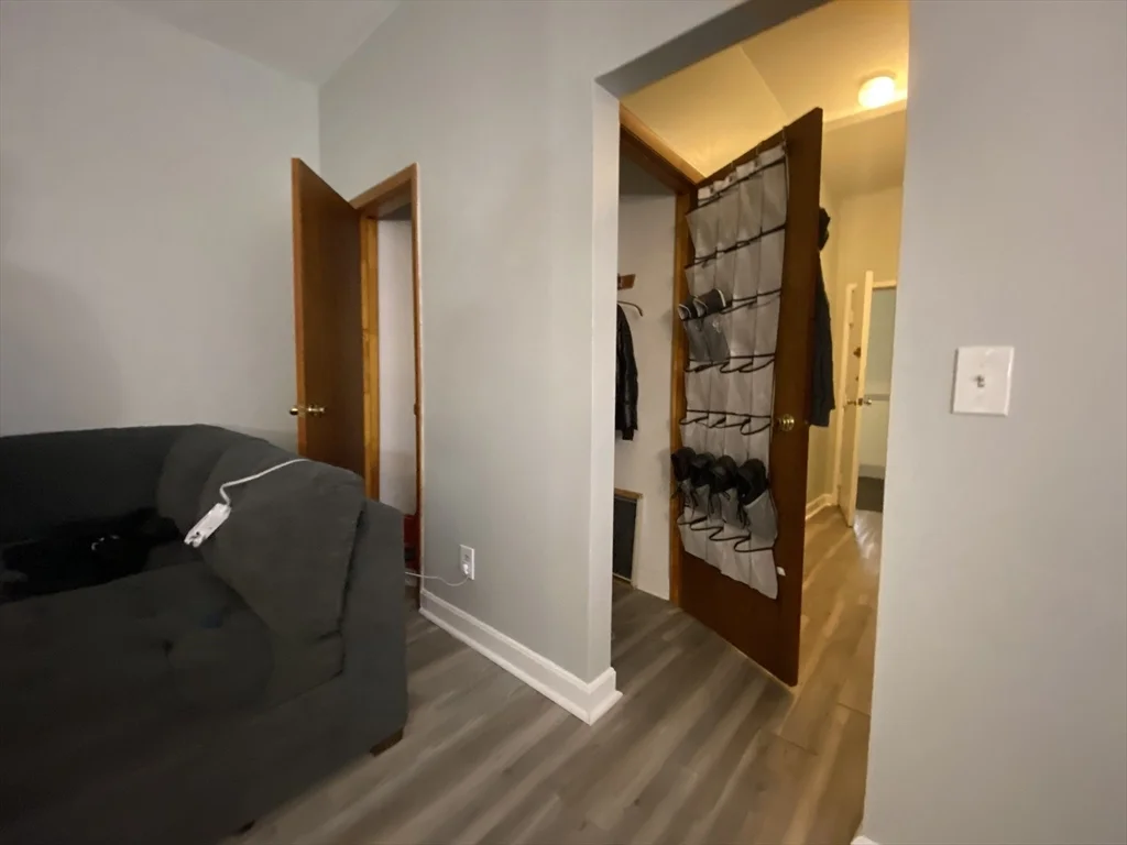 1880 Commonwealth Ave, Brighton