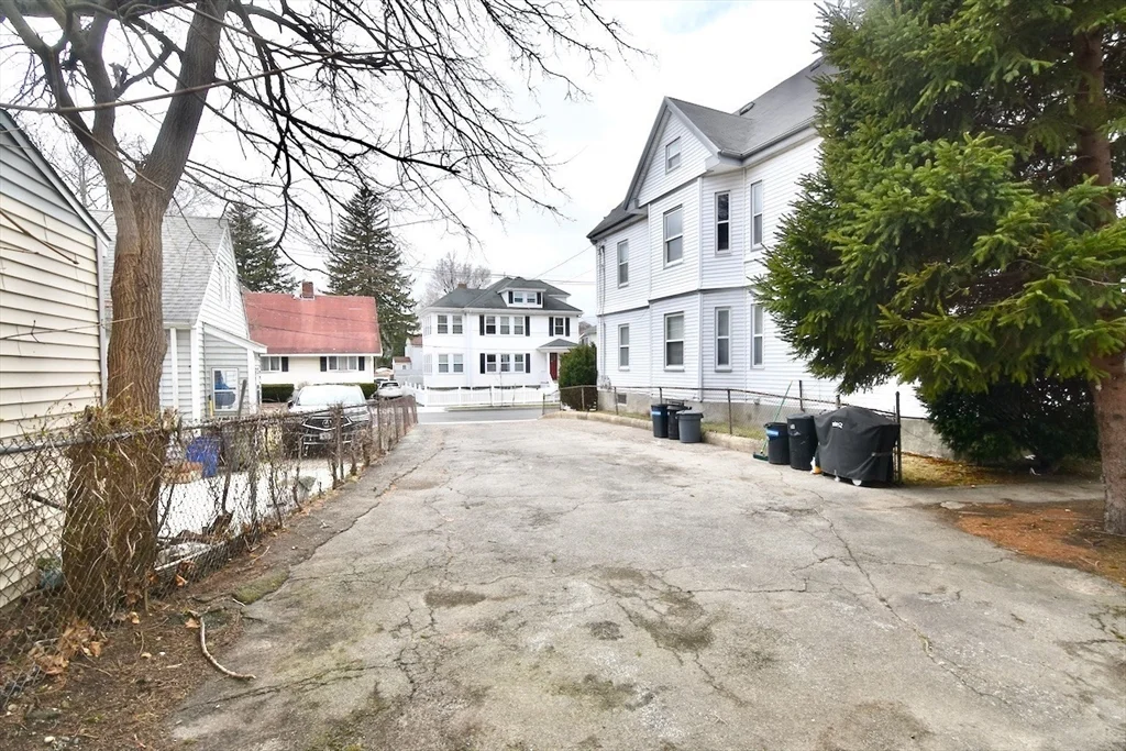 66 French St, Quincy