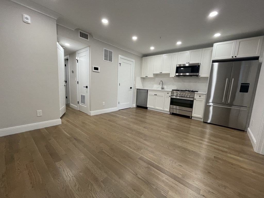 12 Lopez Ave, East Cambridge