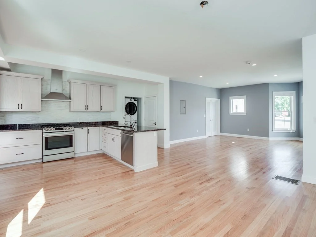 390 Medford St, Winter Hill