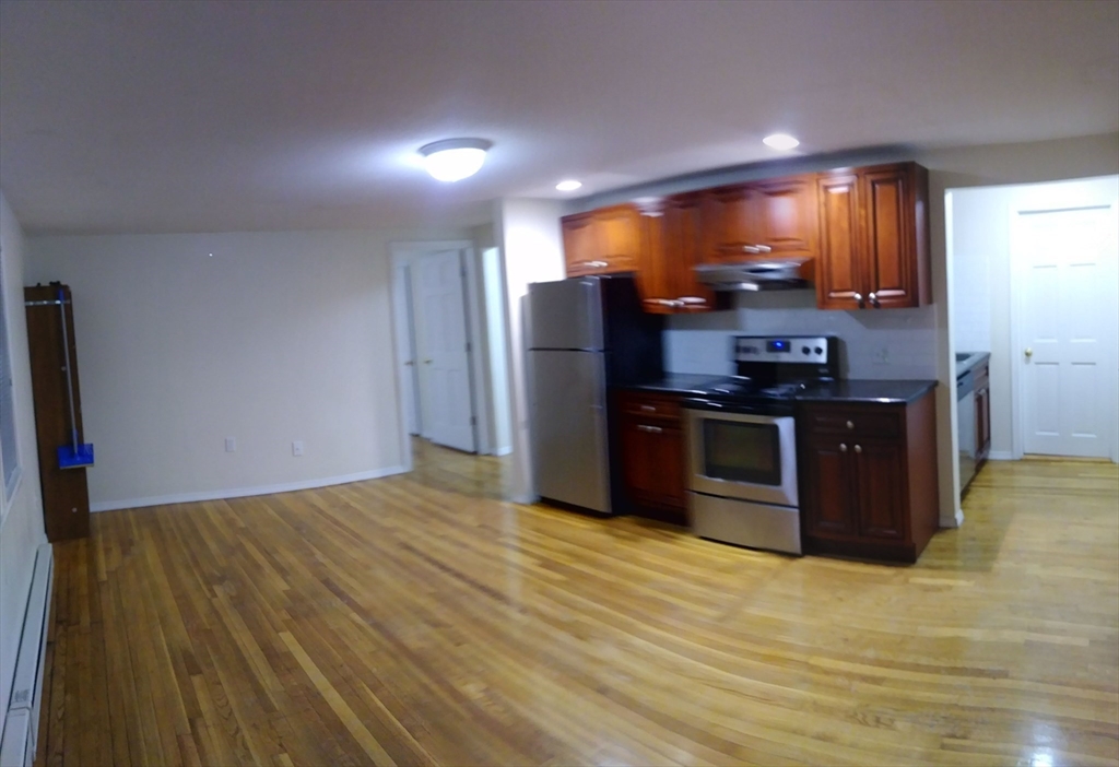 115 John Dunn Memorial Dr, Rockland