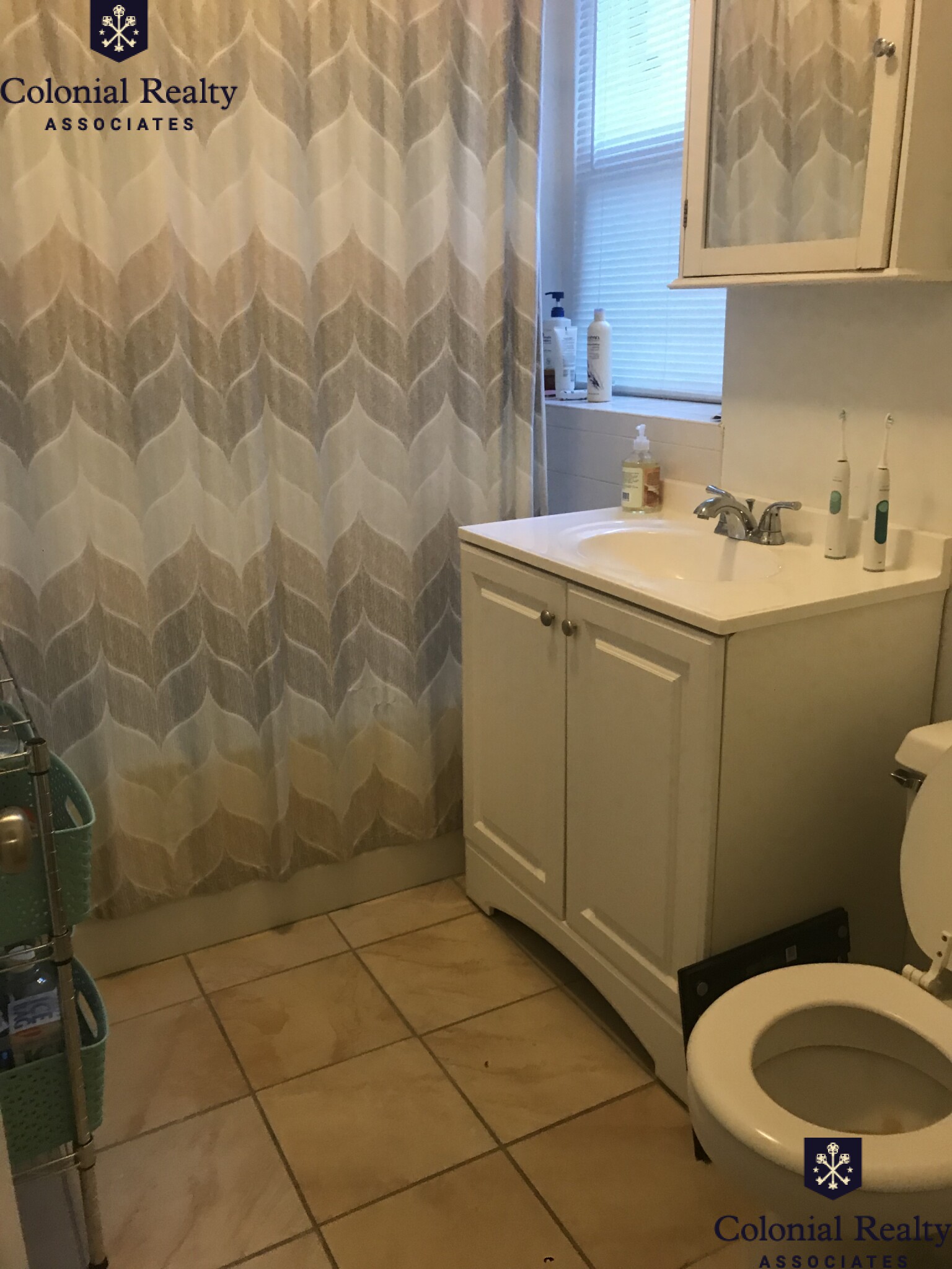 82 Brainerd Rd, Allston