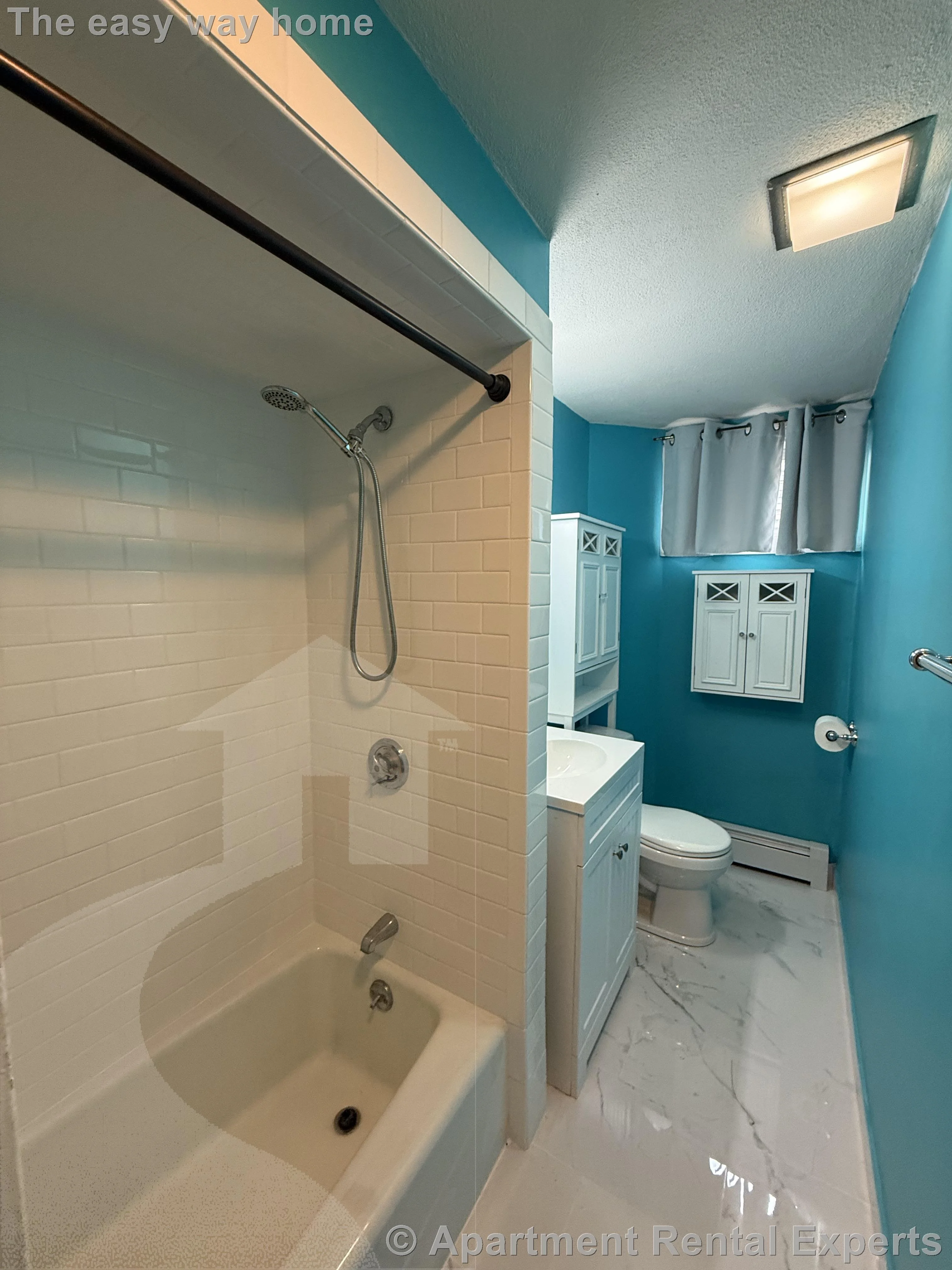 53 Oakland St, Medford Square