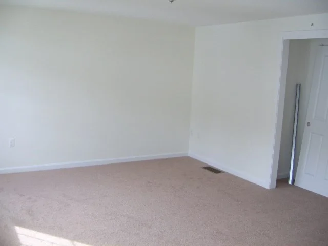 5 Bufton Farm Rd, Clinton