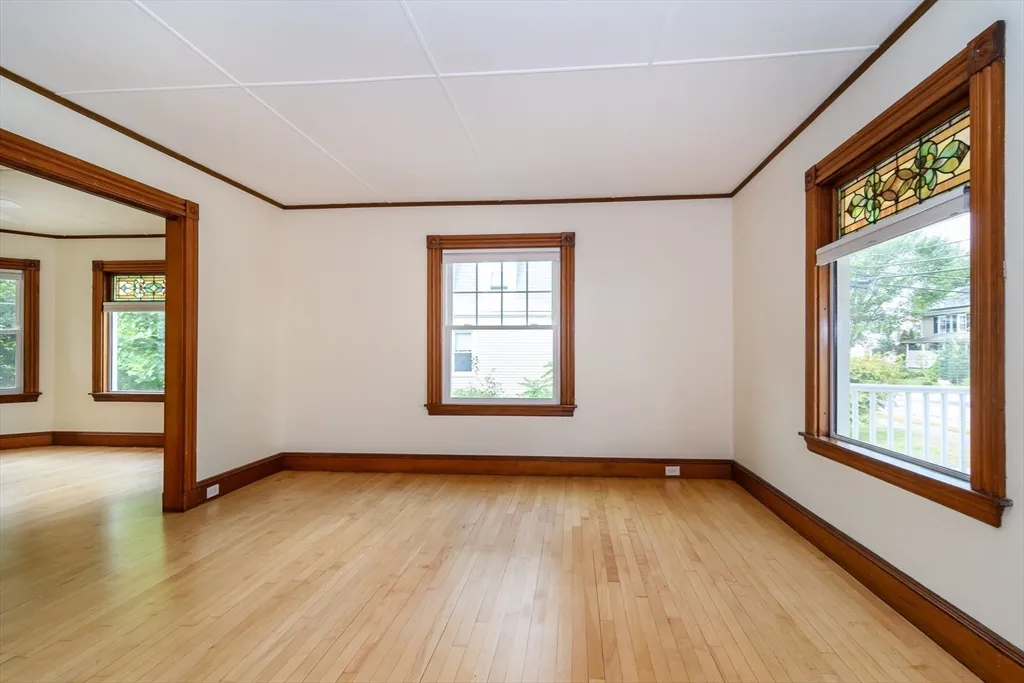 103 North Ave, Natick