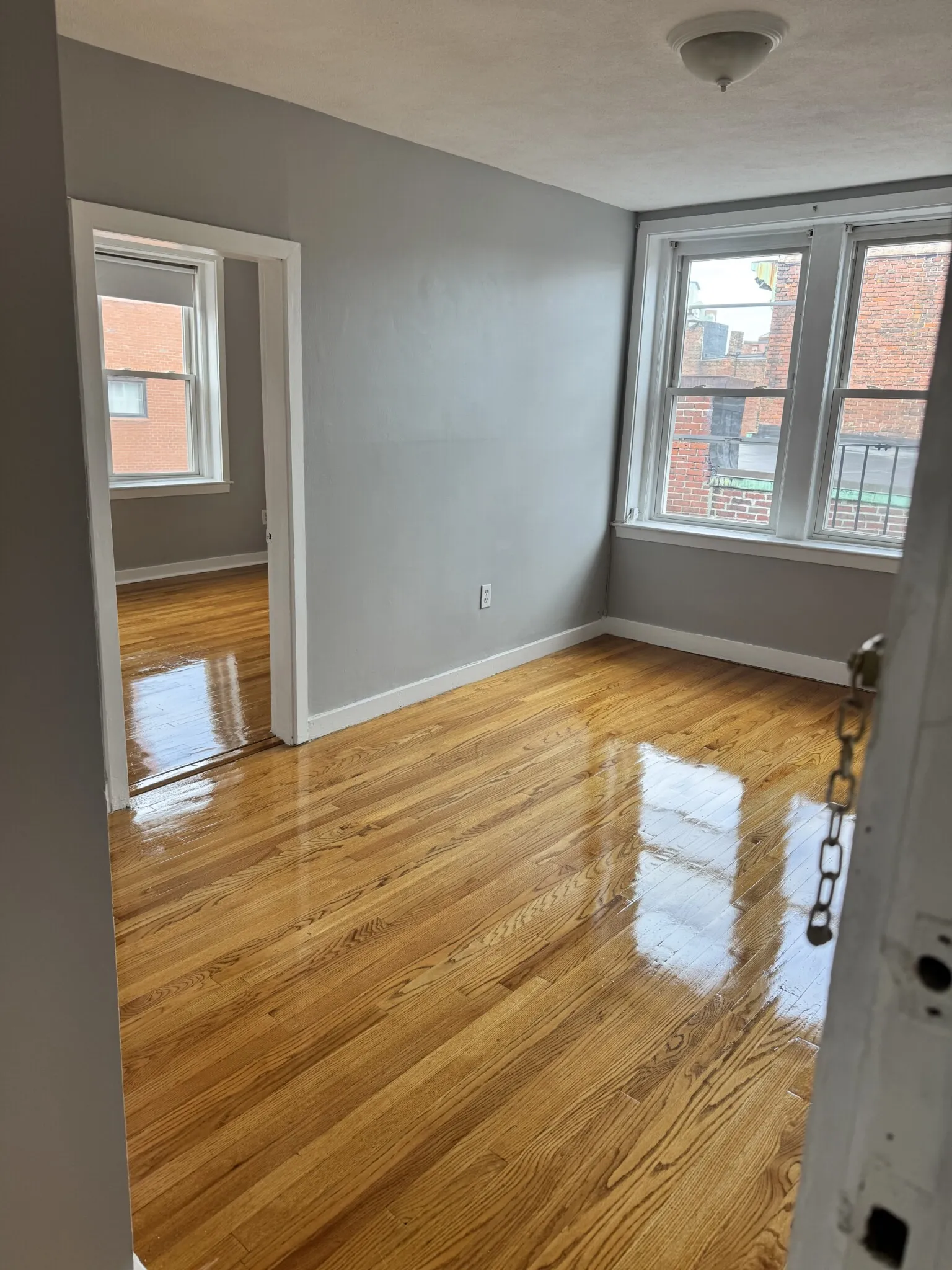 145 Endicott St, North End