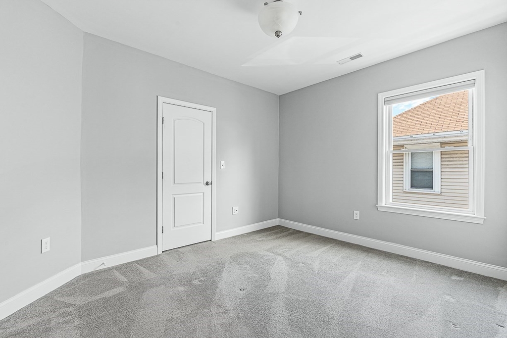 76-78 Bradbury Ave, Medford