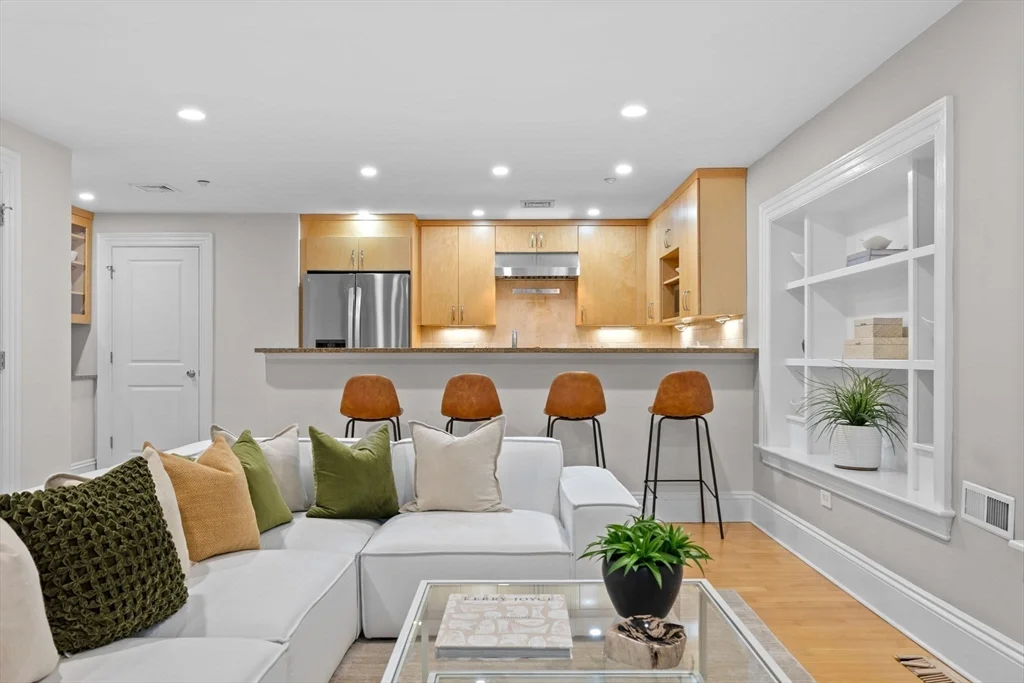 80 Worcester St, South End