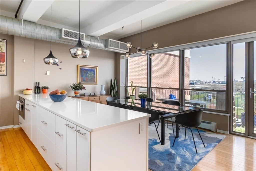 156 Porter St, East Boston