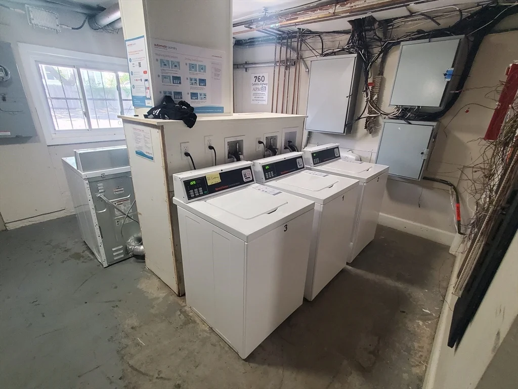 760 Cummins Highway, Mattapan