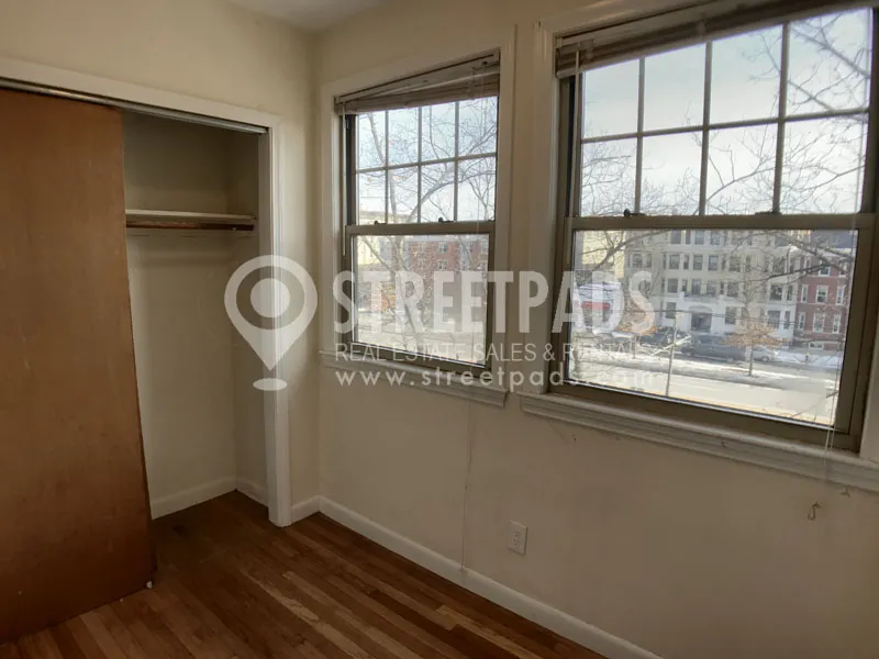 1315 Commonwealth Ave, Allston