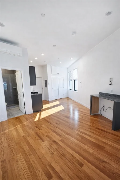 52 Washington Ave, Chelsea