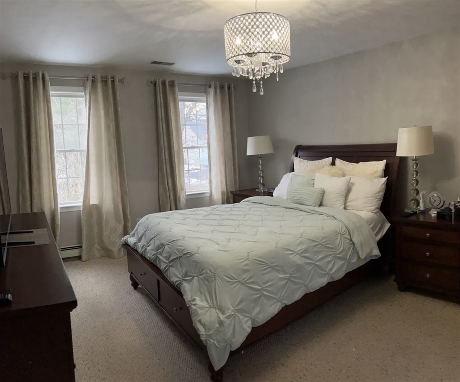 21 Shubert Rd, East Weymouth